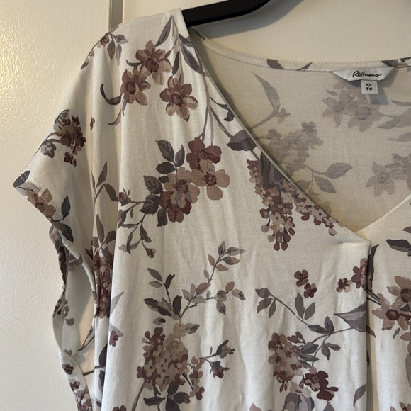 Soft floral t shirt - Picture 2 of 5
